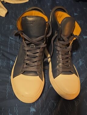 Buscemi Men’s Navy and Cream Leather High-Top Sneakers
